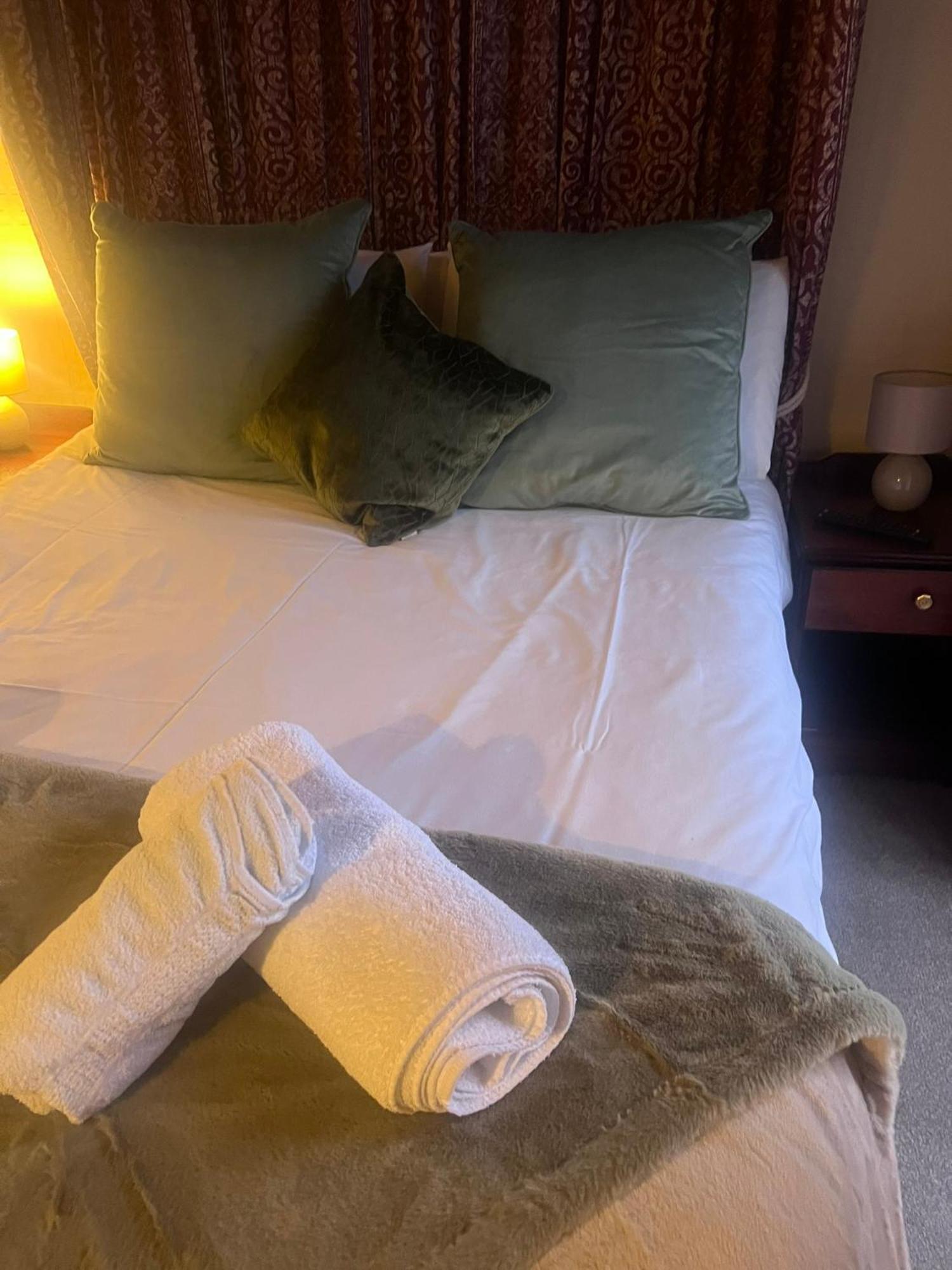 The Crown Hotel Lynton Εξωτερικό φωτογραφία