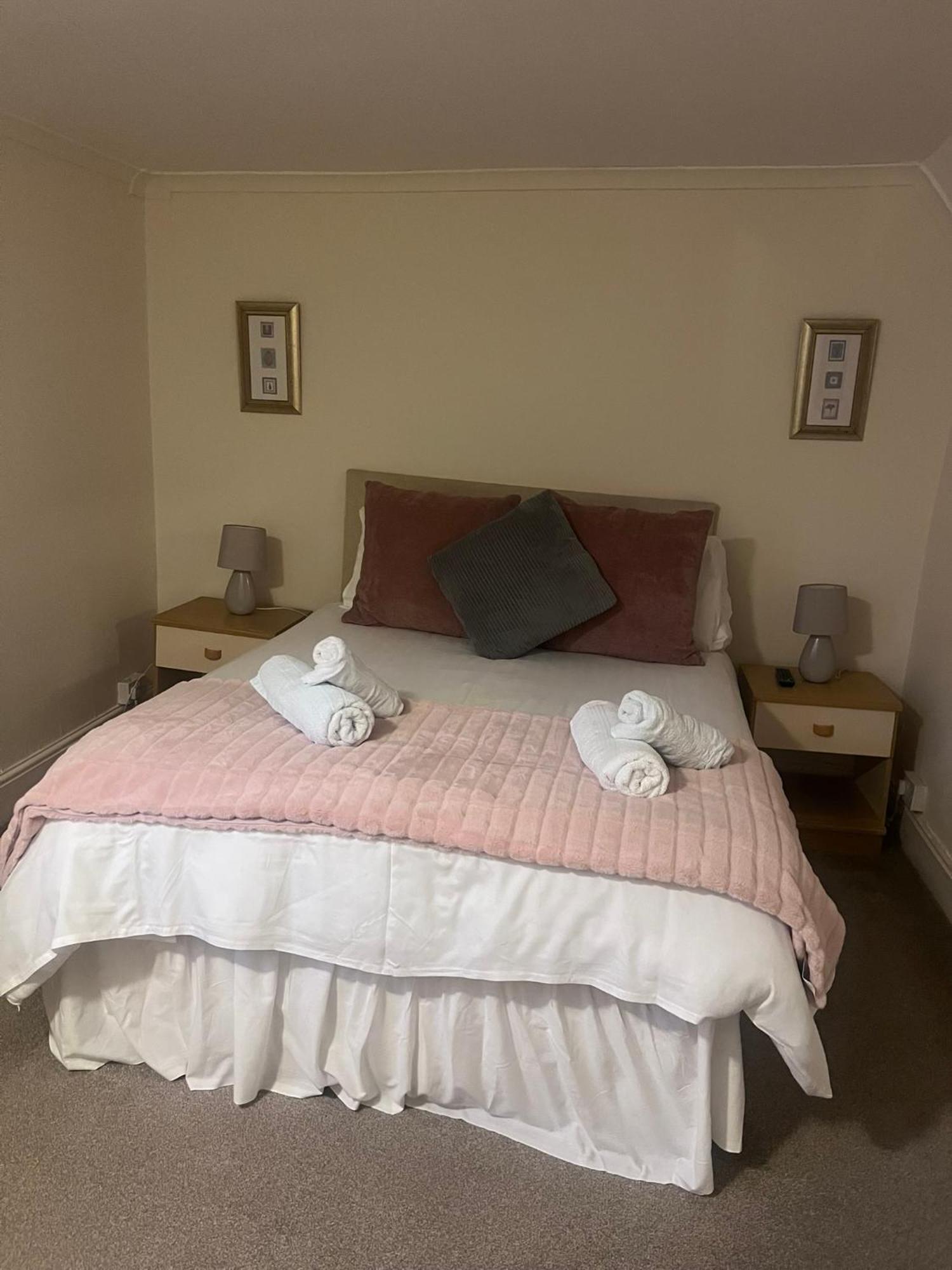 The Crown Hotel Lynton Εξωτερικό φωτογραφία