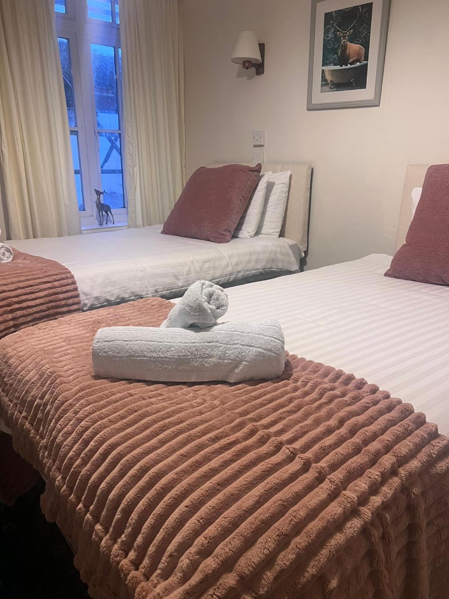 The Crown Hotel Lynton Εξωτερικό φωτογραφία